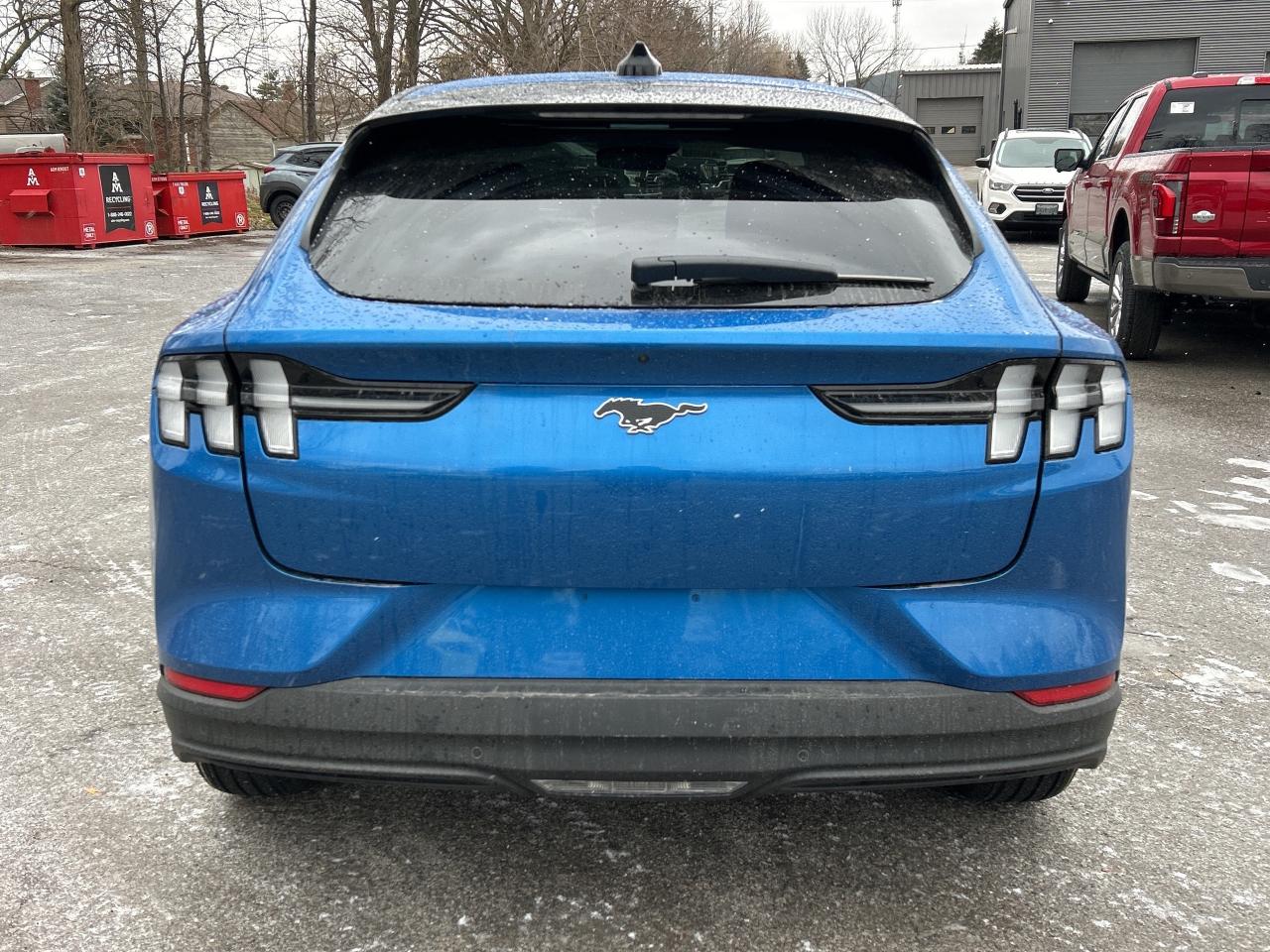 2025 Ford Mustang Mach-E SELECT AWD 100A Photo