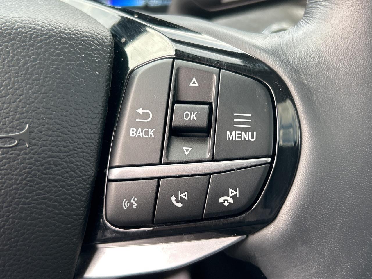 2025 Ford Explorer Platinum 4WD Photo