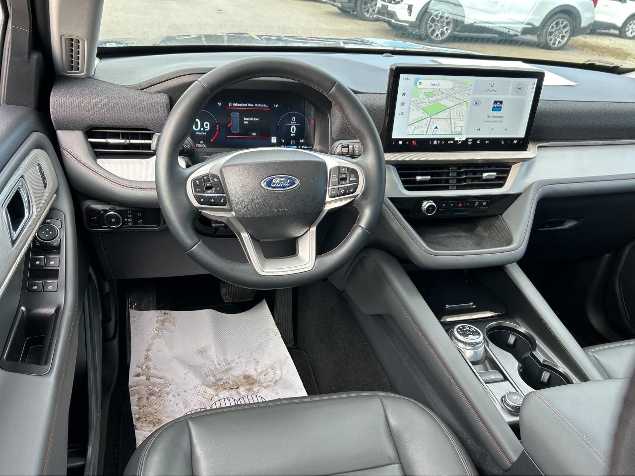 2025 Ford Explorer Active 4WD Photo