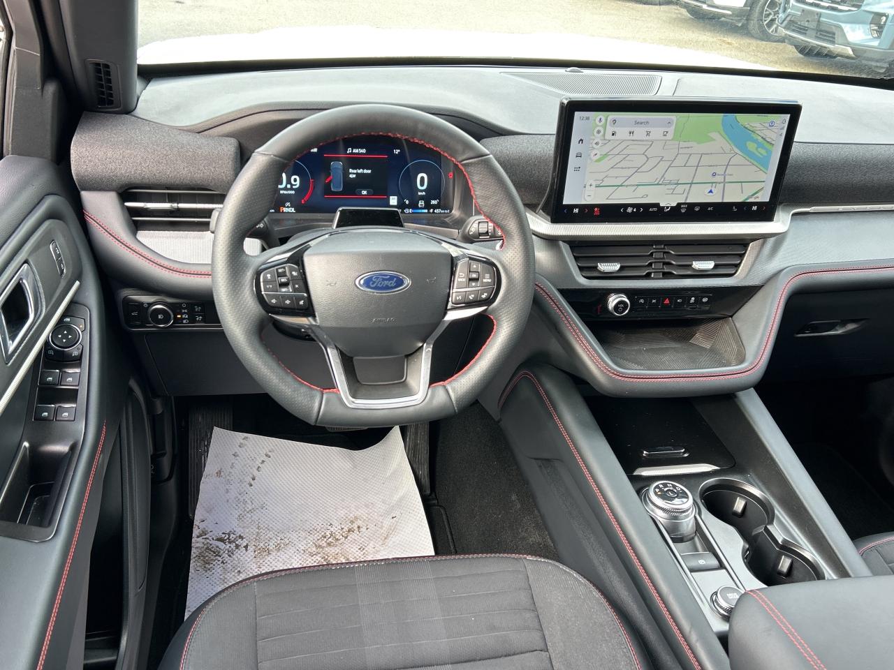 2025 Ford Explorer ST-Line 4WD Photo