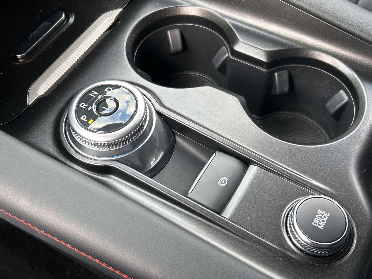 2025 Ford Explorer ST-Line 4WD Photo