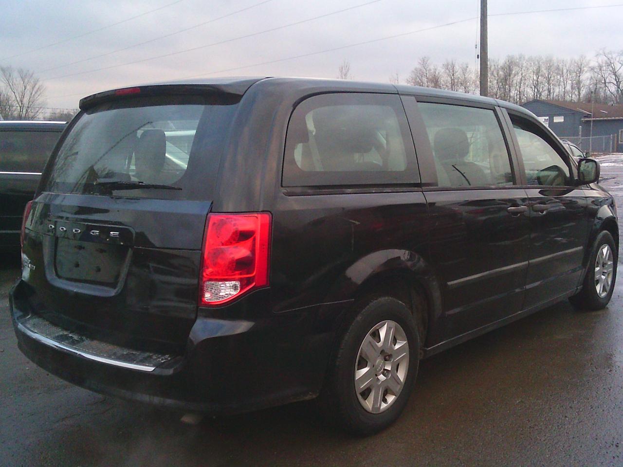 2013 Dodge Grand Caravan 4dr Wgn SE Photo