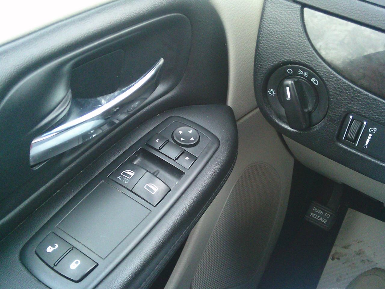 2013 Dodge Grand Caravan 4dr Wgn SE Photo