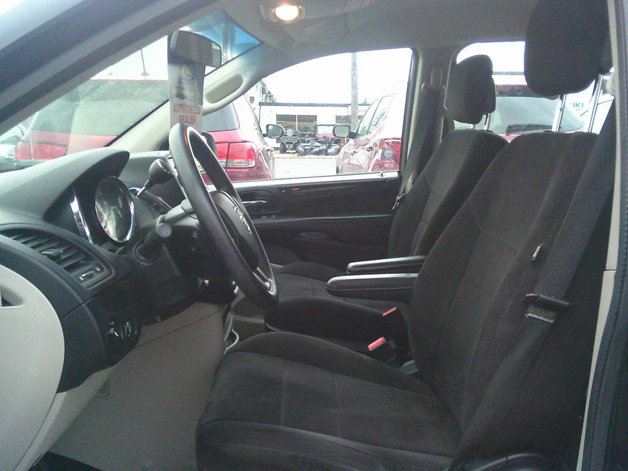 2013 Dodge Grand Caravan 4dr Wgn SE Photo