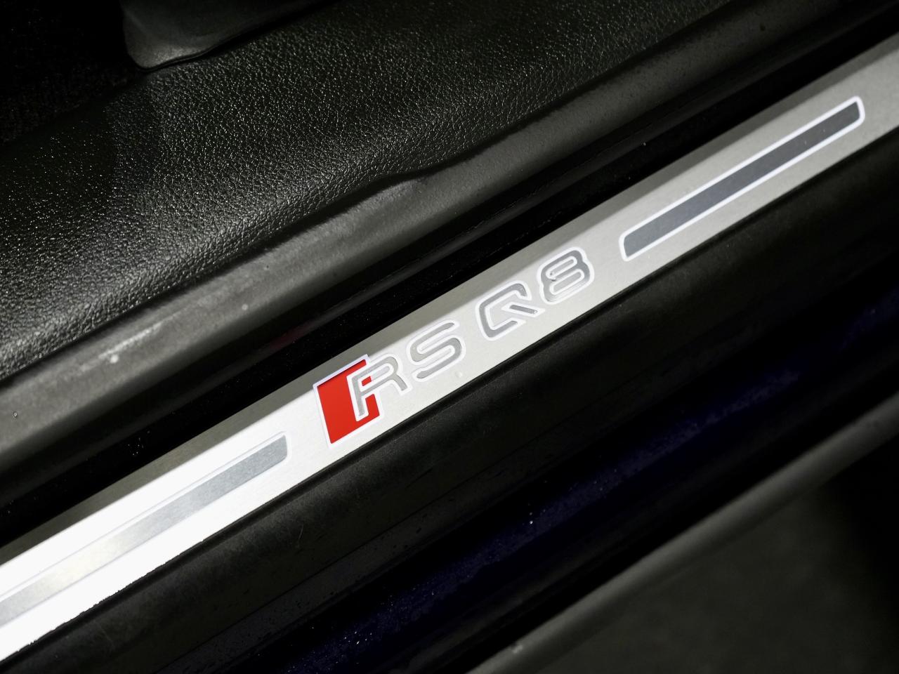 2022 Audi RS Q8 4.0 TFSI/PANO/HUD/360CAM/B&O/MASSAGE/NO ACCIDENTS Photo