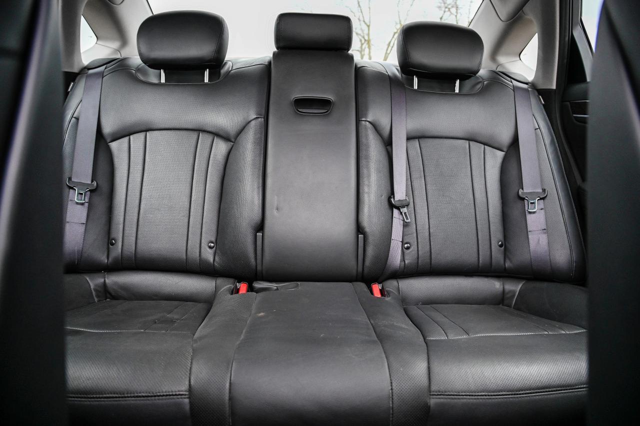 2016 Hyundai Genesis Sedan FINANCING AVAILABLE | MOONROOF | LEATHER Photo