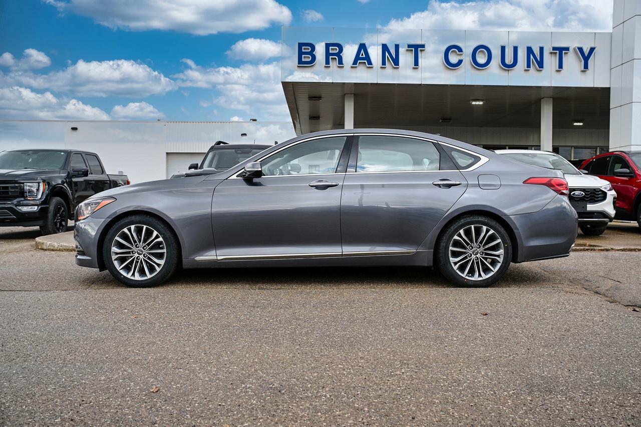 2016 Hyundai Genesis Sedan FINANCING AVAILABLE | MOONROOF | LEATHER Photo