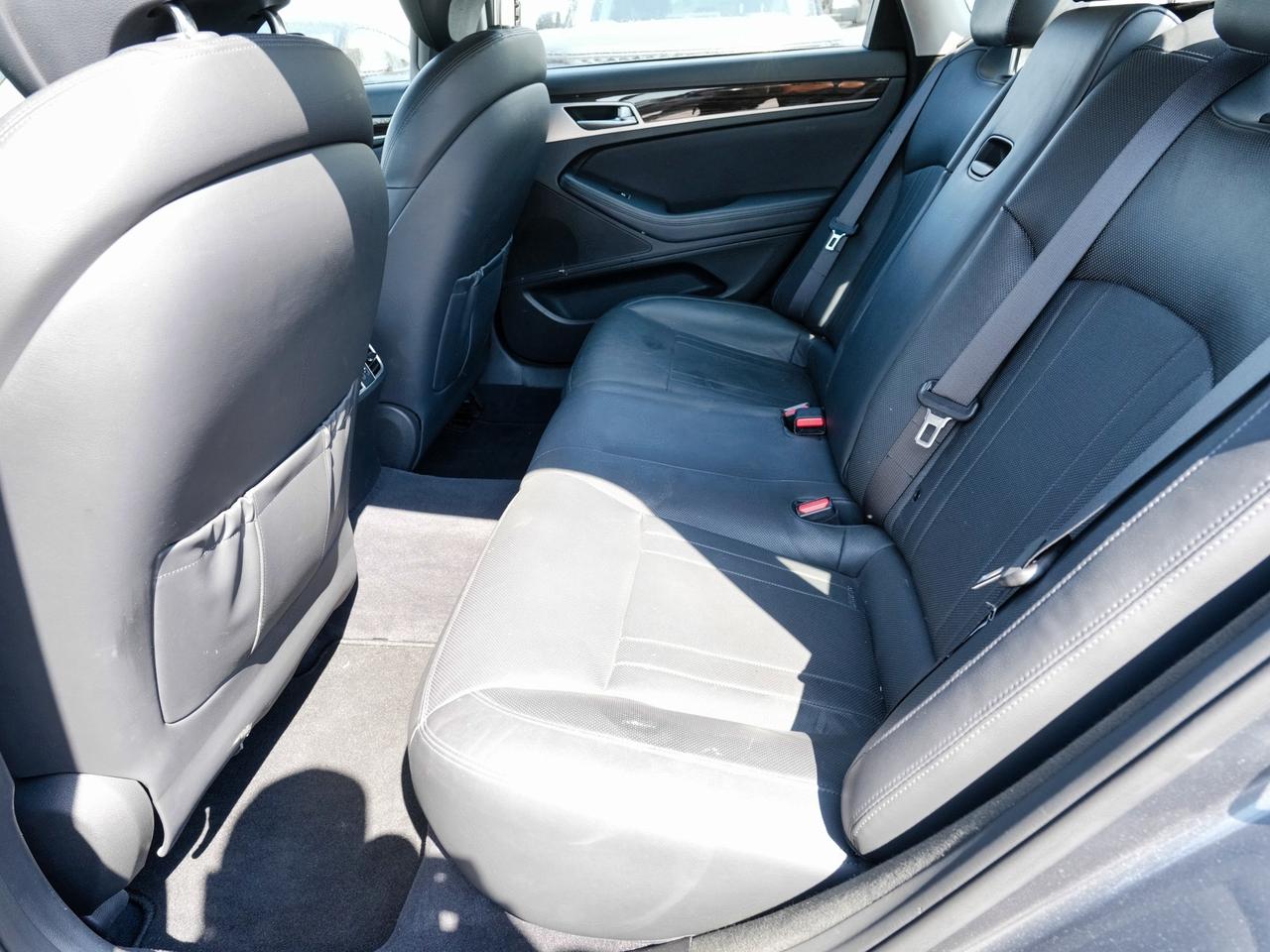 2016 Hyundai Genesis Sedan FINANCING AVAILABLE | MOONROOF | LEATHER Photo