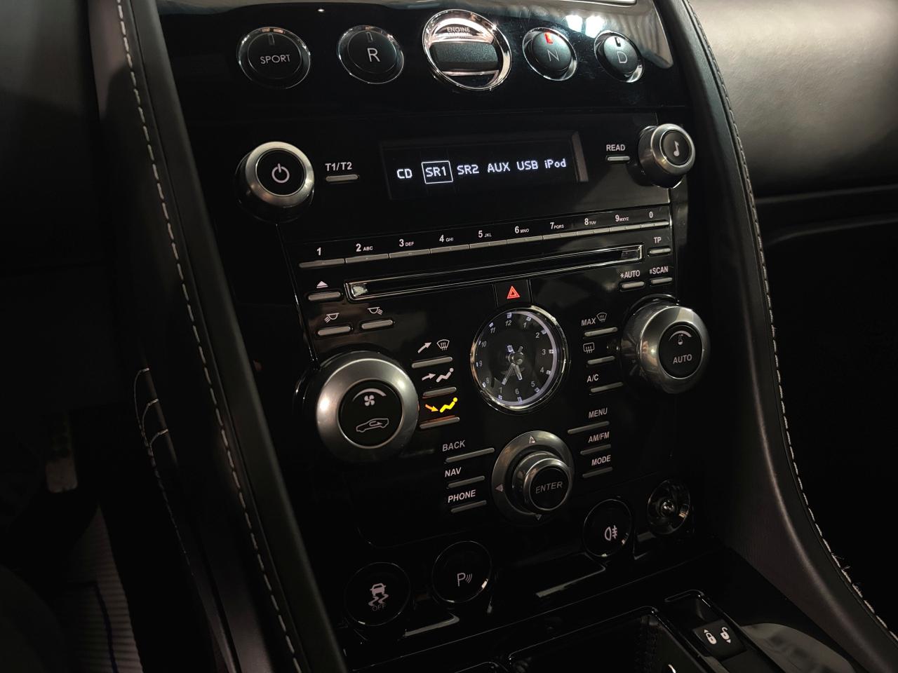 2012 Aston Martin V8 Vantage S|COUPE|SPORTSHIFT|V8POWERED|RWD|CARBONTRIMS|NAV|+ Photo