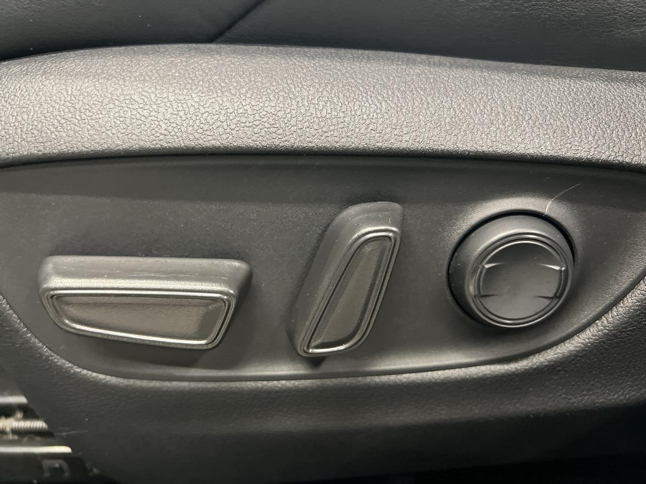 2020 Toyota RAV4 TRD OFF-ROAD AWD | RARE | HTD LEATHER | SUNROOF Photo