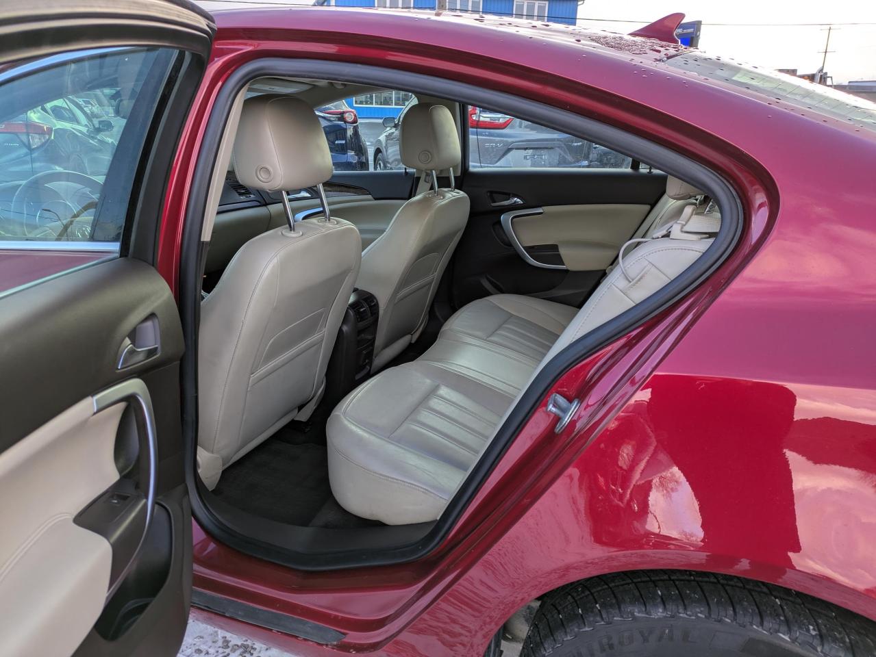 2013 Buick Regal BASE Photo