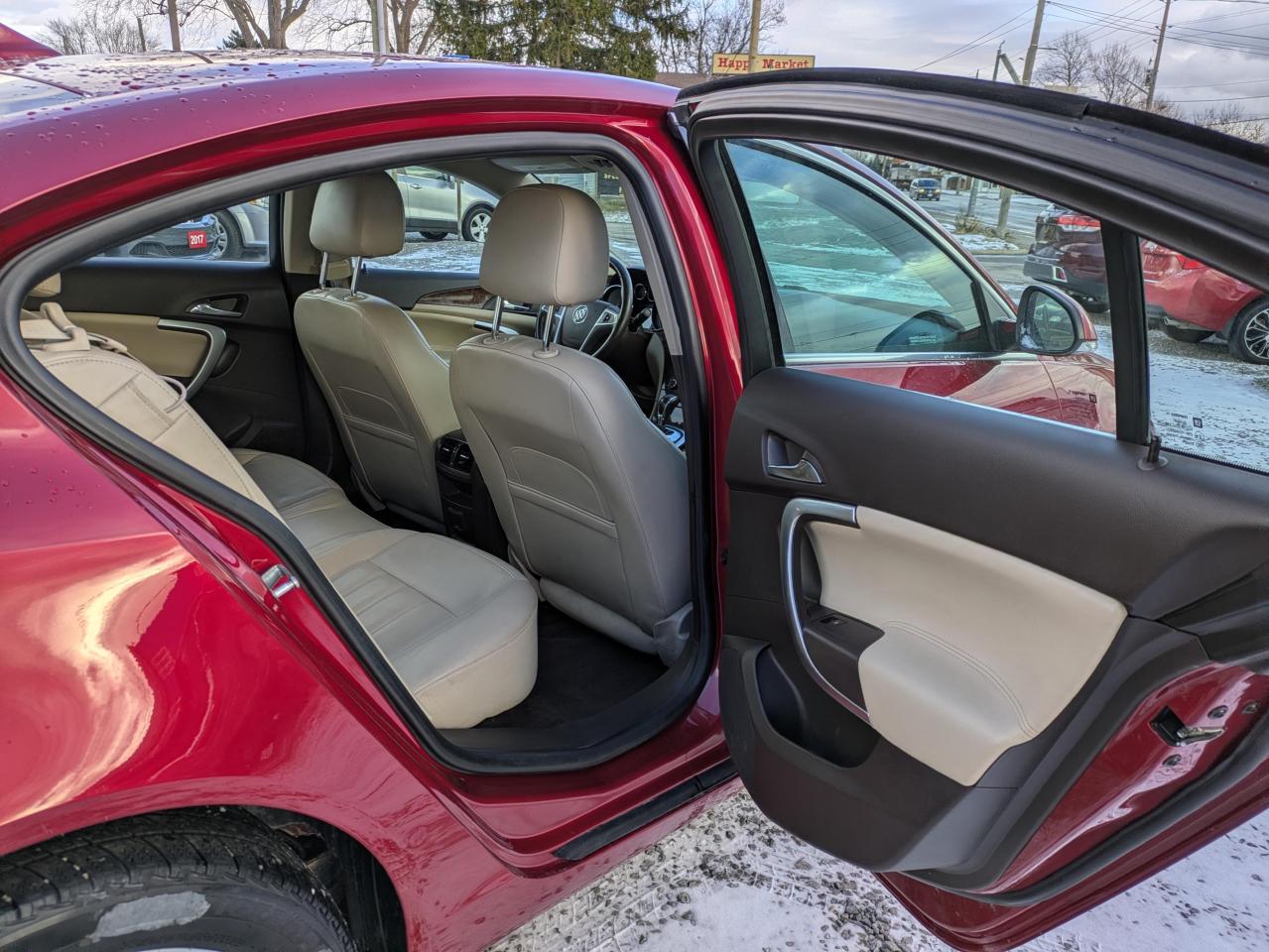 2013 Buick Regal BASE Photo