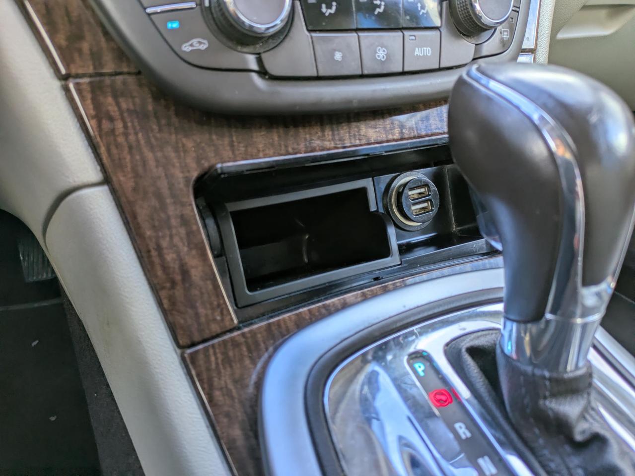 2013 Buick Regal 4dr Sdn Base Photo