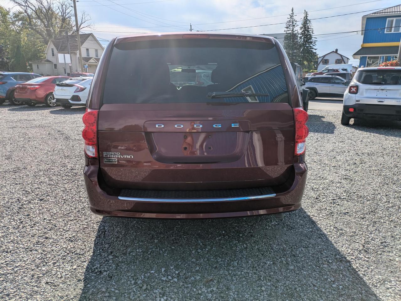 2017 Dodge Grand Caravan SE Plus Photo