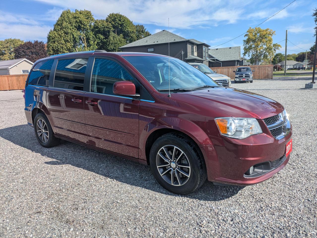2017 Dodge Grand Caravan SE Plus Photo