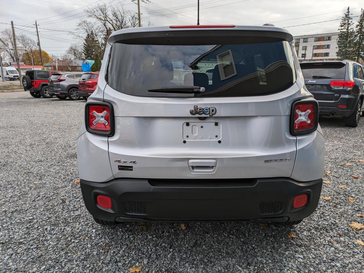 2018 Jeep Renegade Sport 4WD Photo