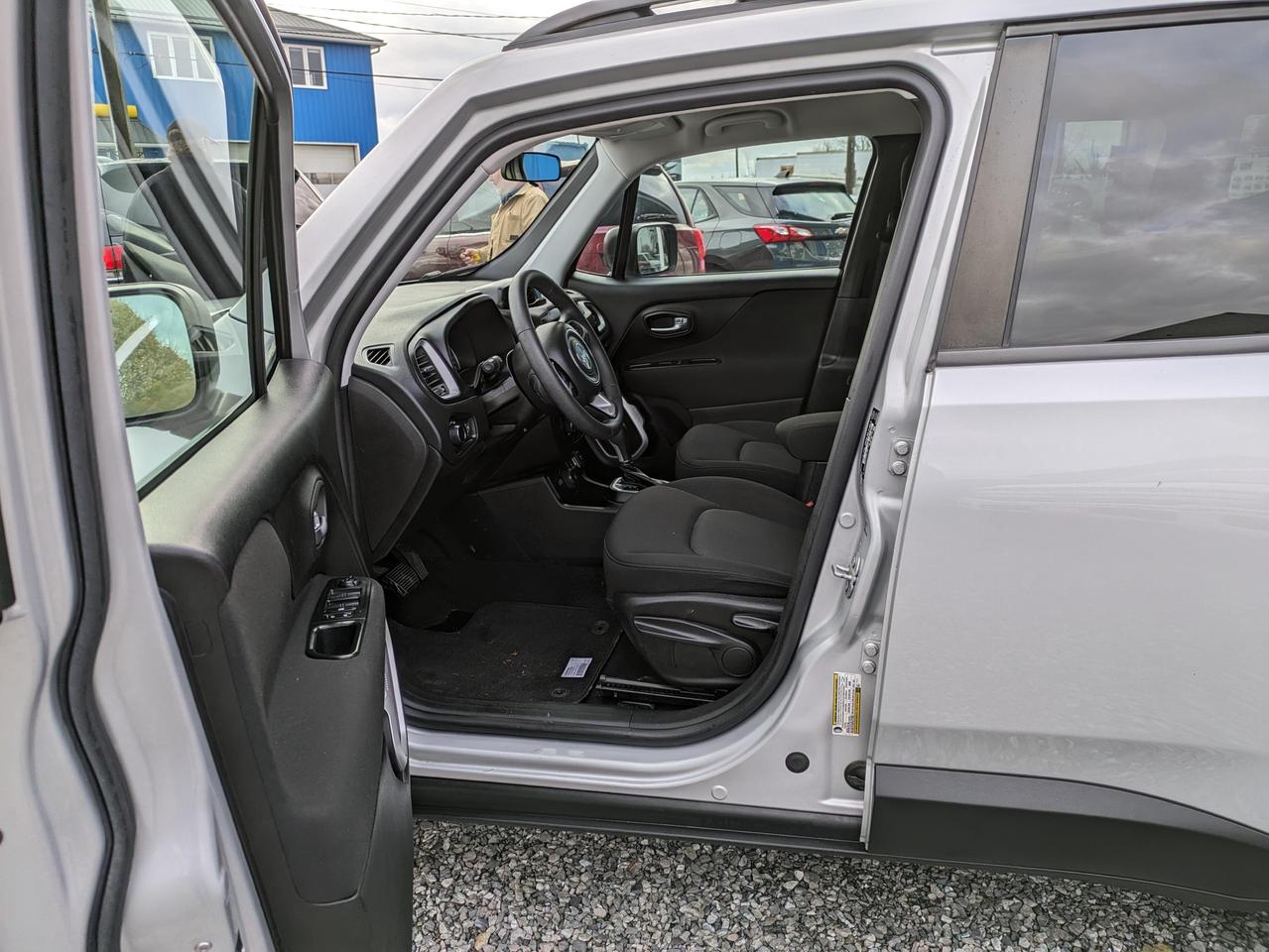 2018 Jeep Renegade SPORT 4x4 Photo