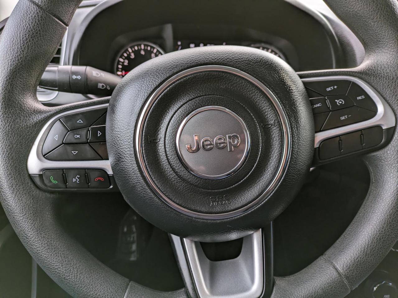 2018 Jeep Renegade Sport 4WD Photo