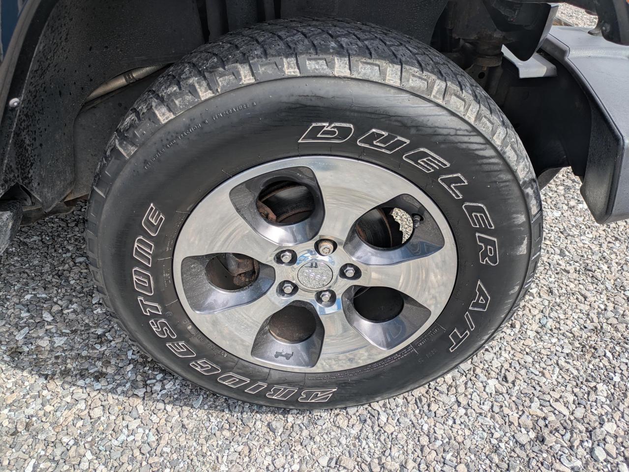 2016 Jeep Wrangler Unlimited Sahara 4WD Photo