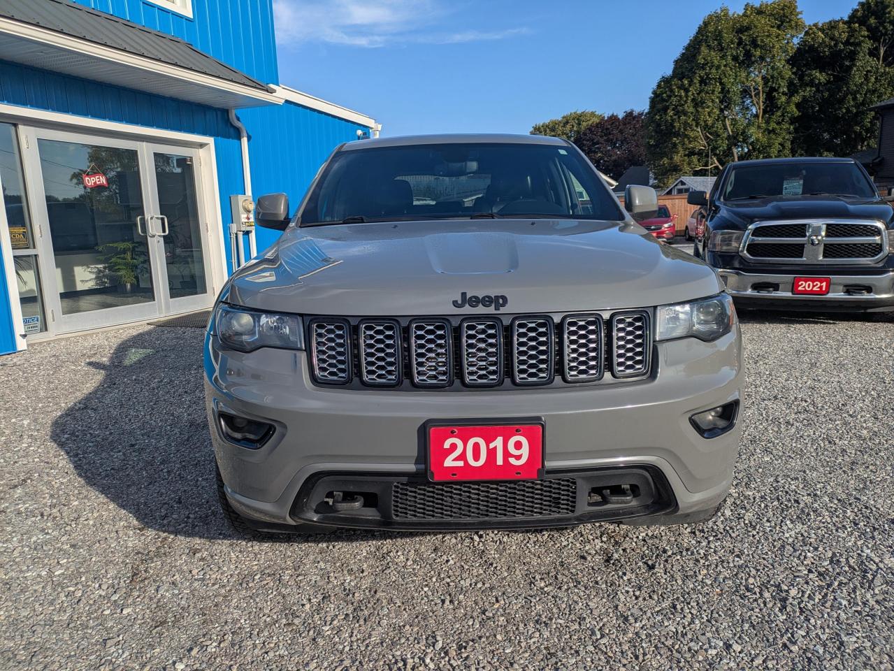 2019 Jeep Grand Cherokee ALTITUDE 4X4 Photo