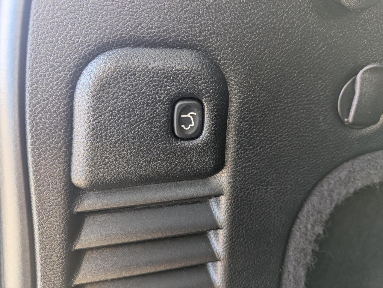 2019 Jeep Grand Cherokee ALTITUDE 4X4 Photo