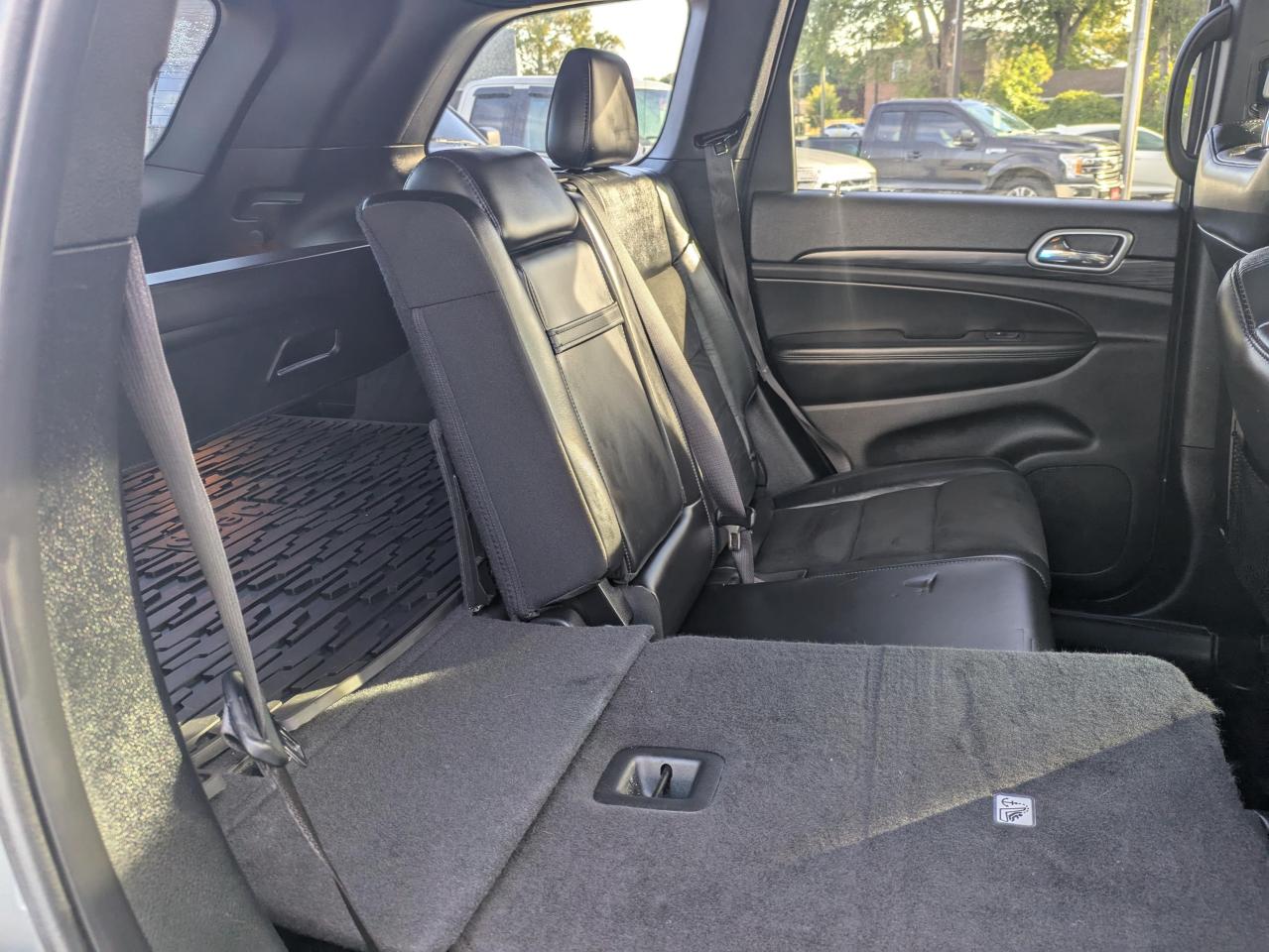 2019 Jeep Grand Cherokee ALTITUDE 4X4 Photo