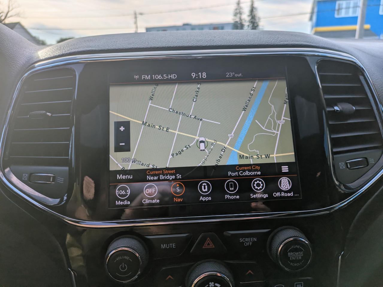 2019 Jeep Grand Cherokee ALTITUDE 4X4 Photo