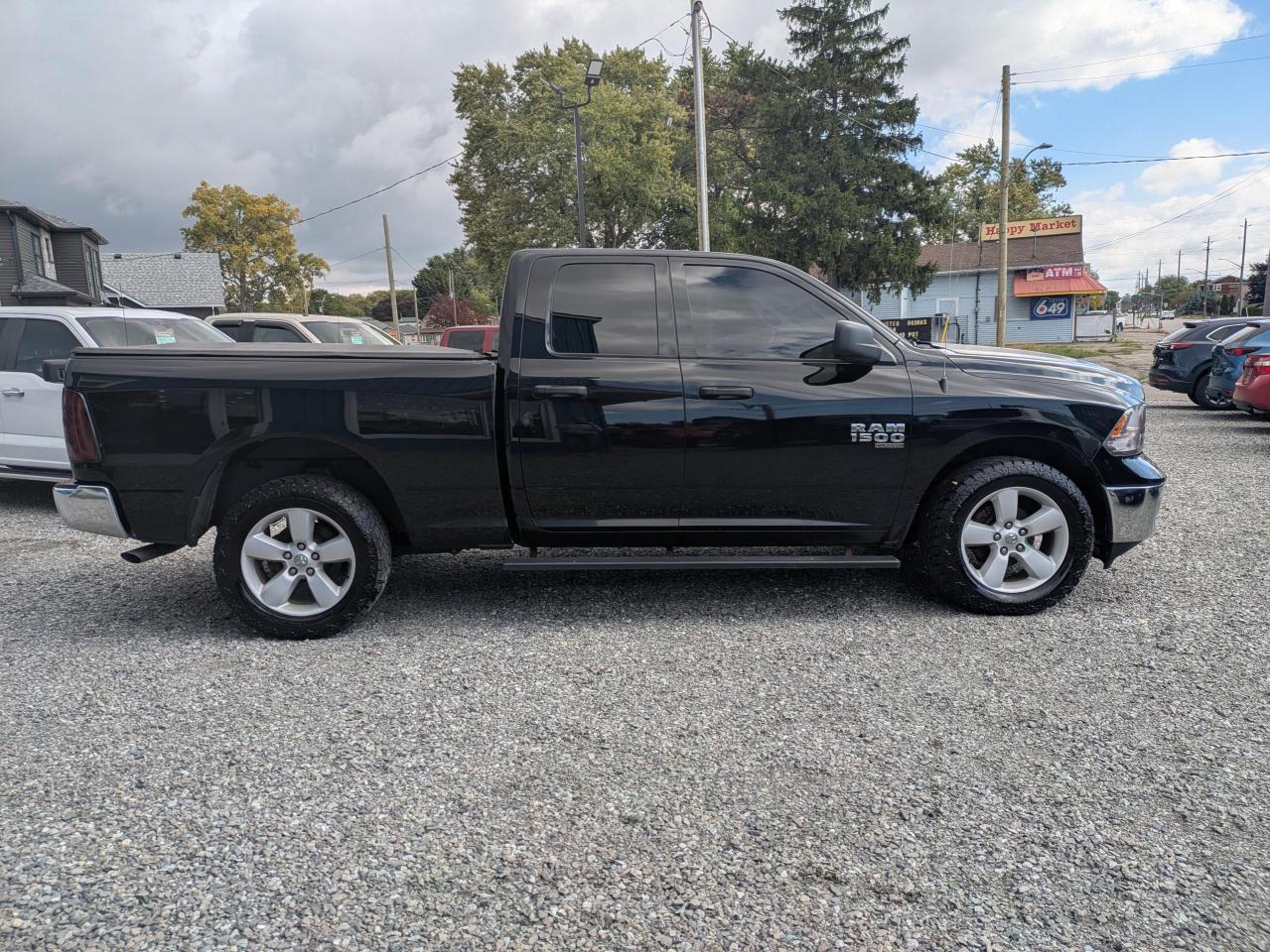 2021 RAM 1500 Classic TRADESMAN TRADESMAN QUAD CAB 4 Photo