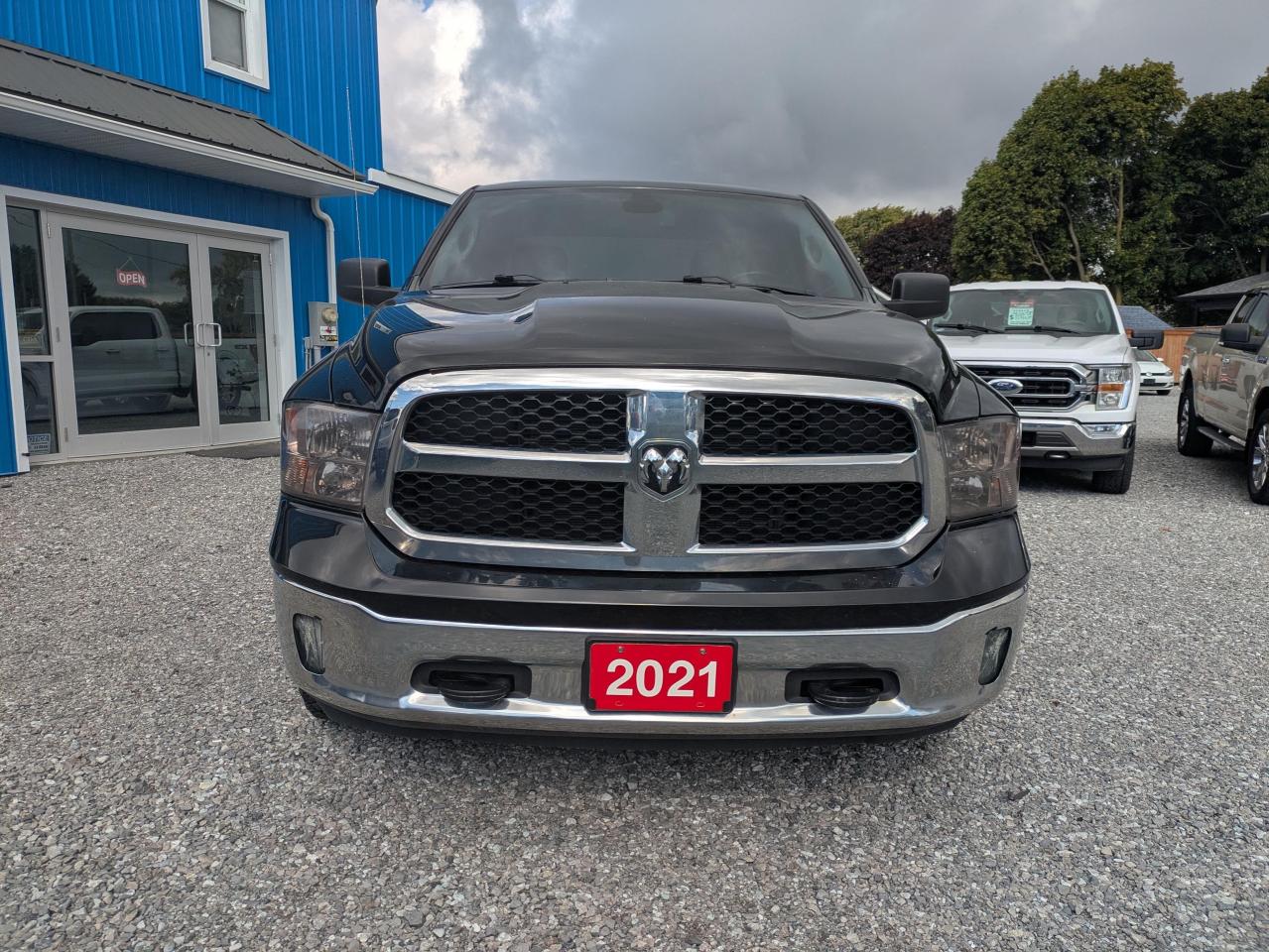 2021 RAM 1500 Classic TRADESMAN TRADESMAN QUAD CAB 4 Photo