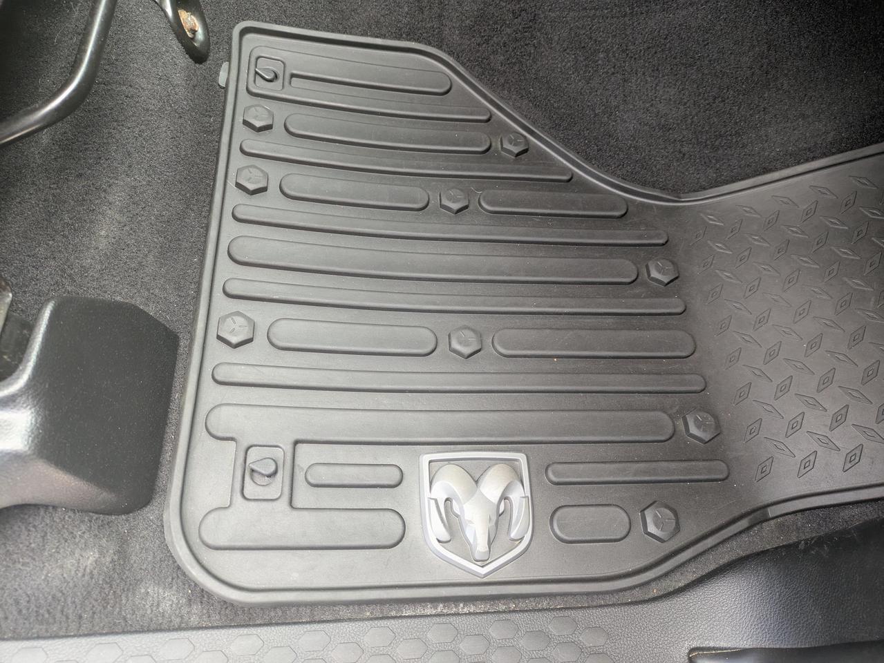 2021 RAM 1500 Classic TRADESMAN TRADESMAN QUAD CAB 4 Photo