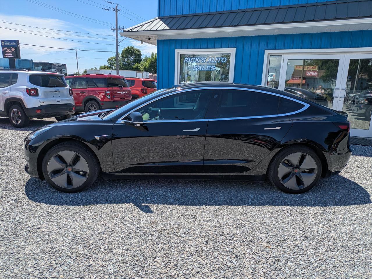 2018 Tesla Model 3 Base Photo