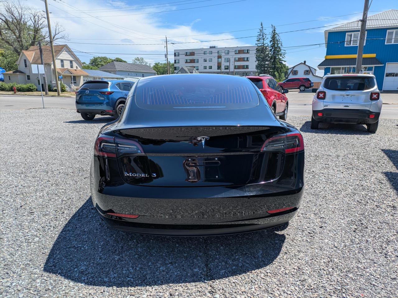 2018 Tesla Model 3 Base Photo3