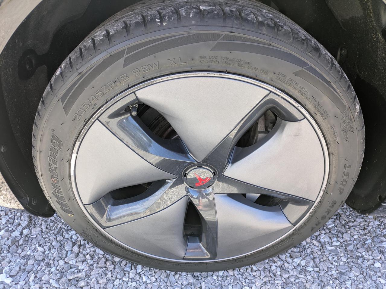 2018 Tesla Model 3 Base Photo