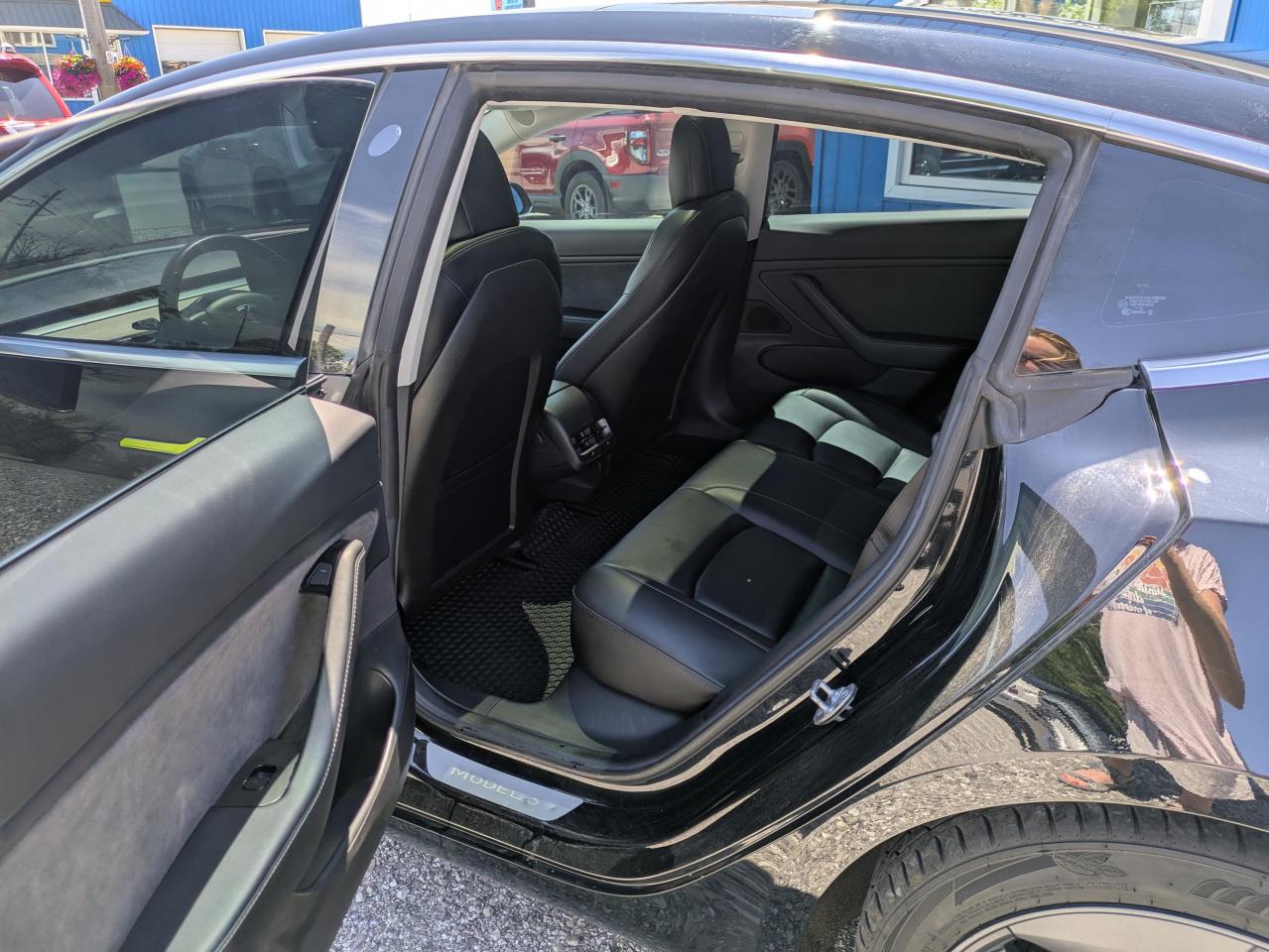 2018 Tesla Model 3 Base Photo