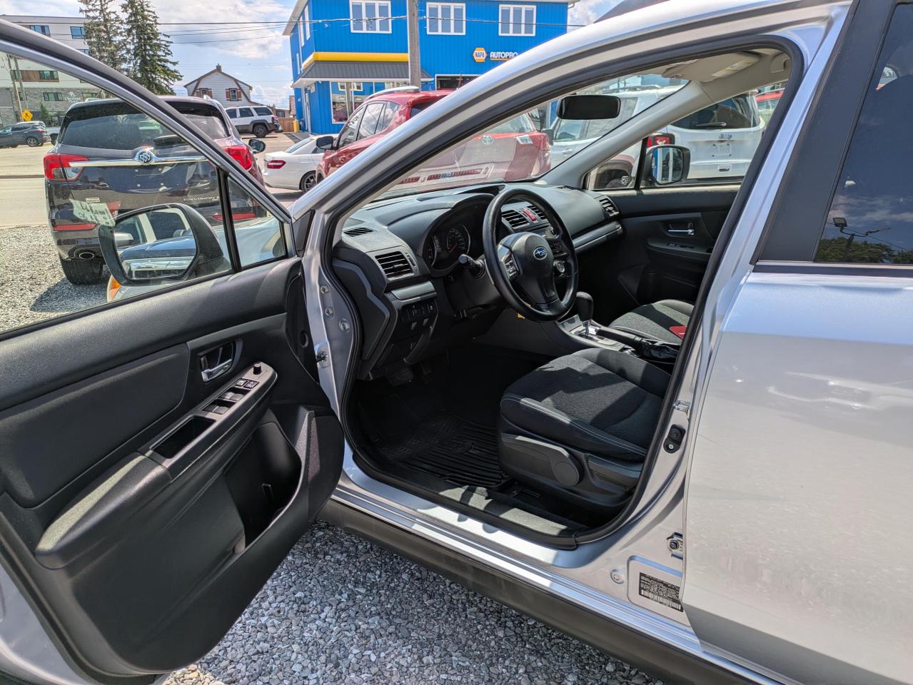 2014 Subaru XV Crosstrek 5DR CVT 2.0I W/SPORT PKG Photo