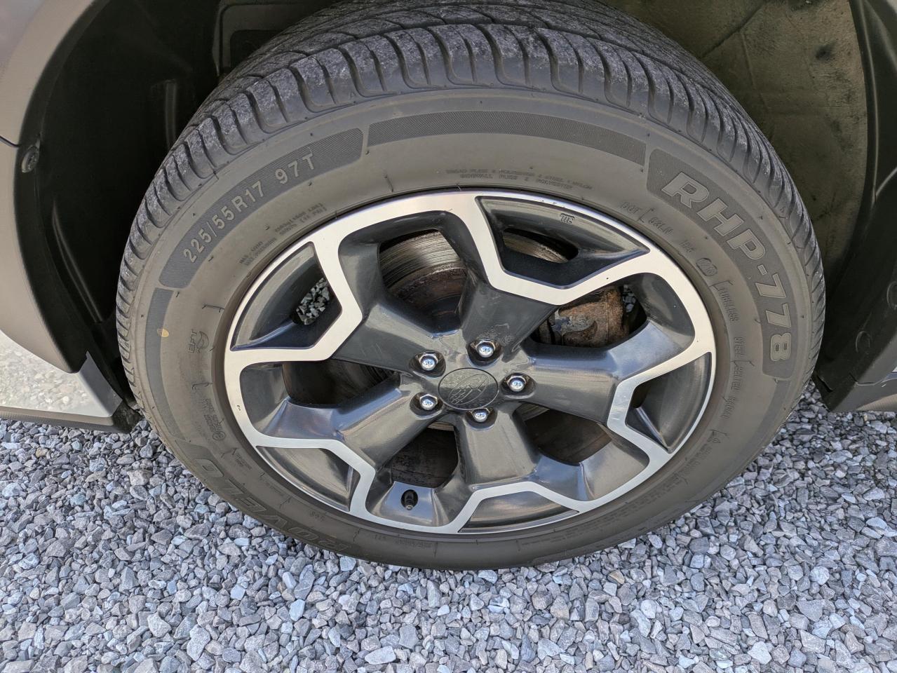 2014 Subaru XV Crosstrek 2.0 Limited Photo