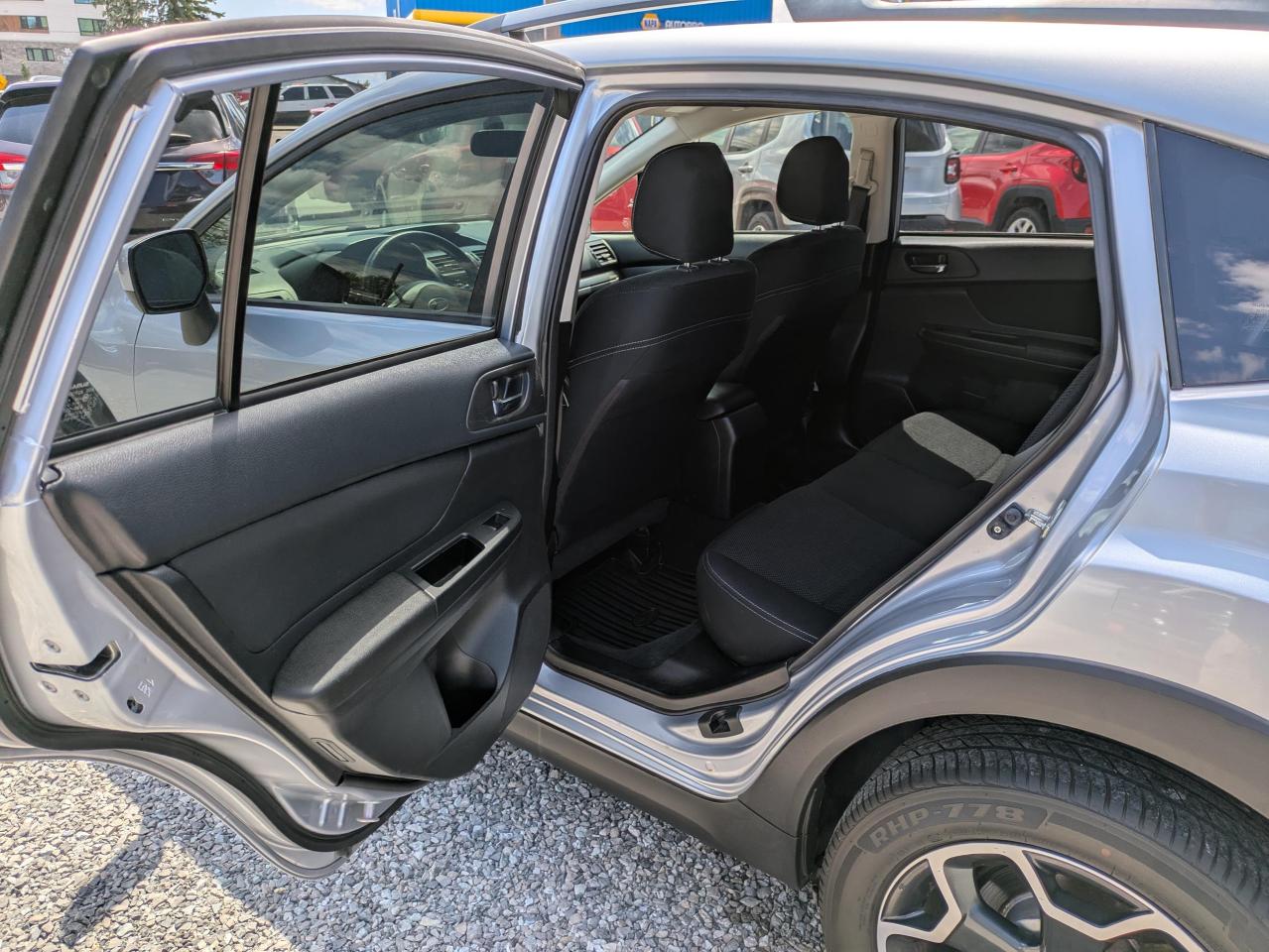 2014 Subaru XV Crosstrek 5DR CVT 2.0I W/SPORT PKG Photo