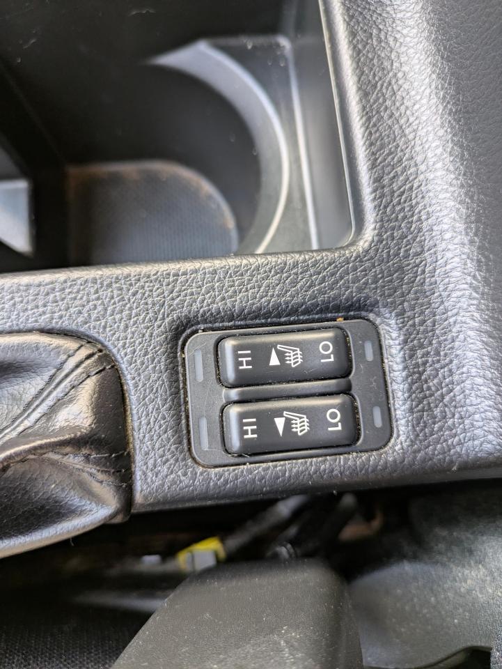 2014 Subaru XV Crosstrek 2.0 Limited Photo