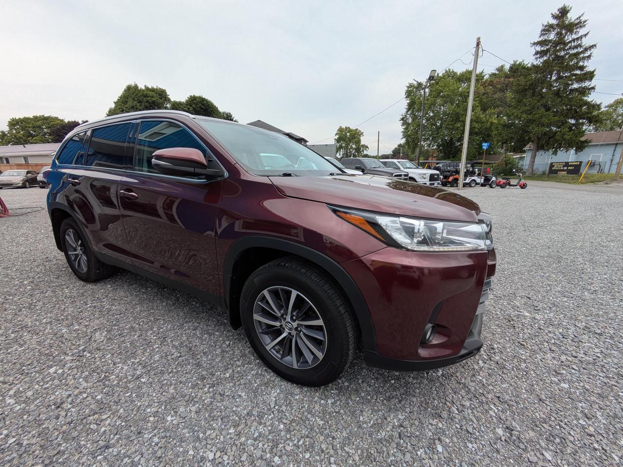 2019 Toyota Highlander AWD XLE Photo