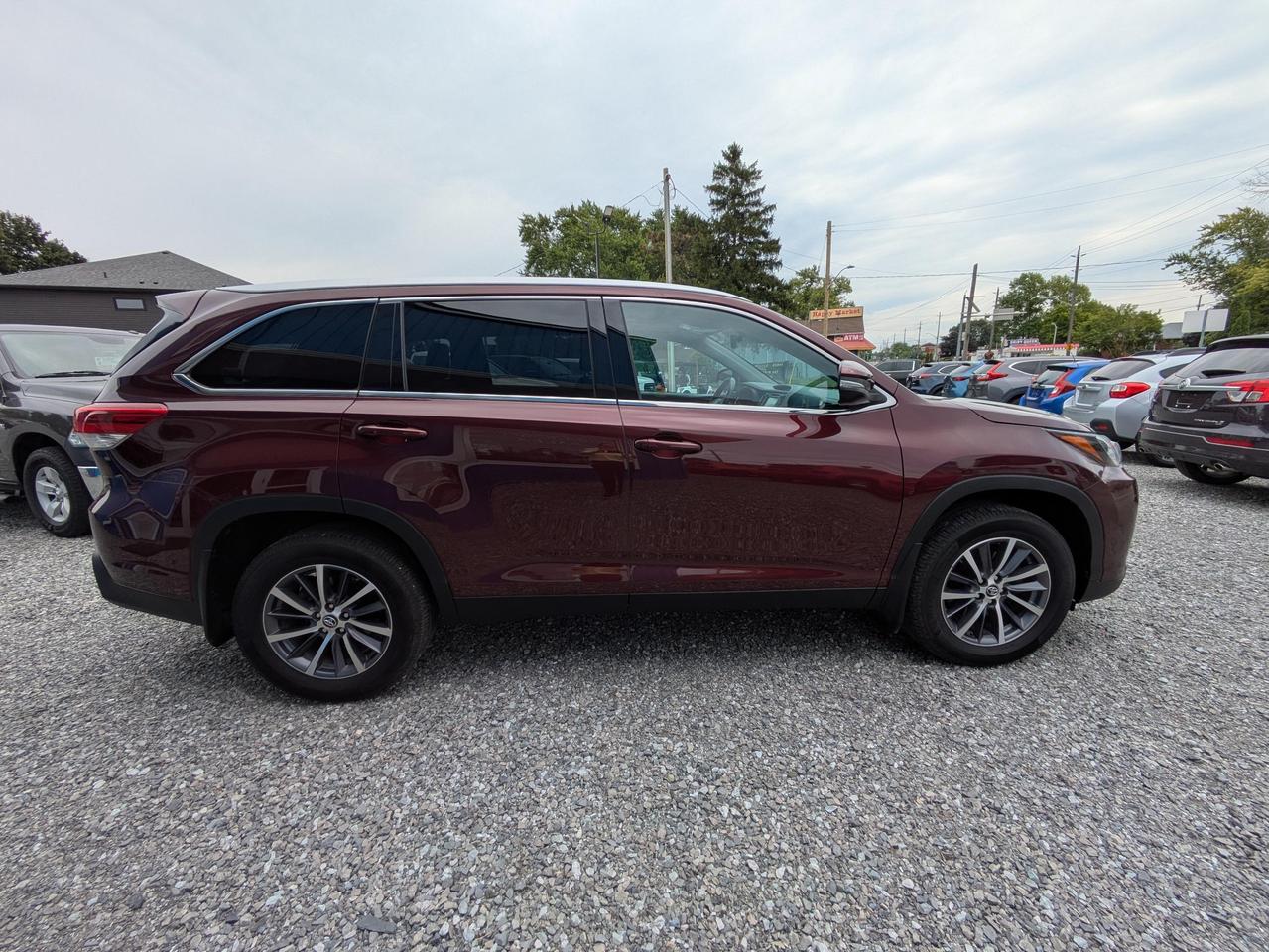 2019 Toyota Highlander AWD XLE Photo