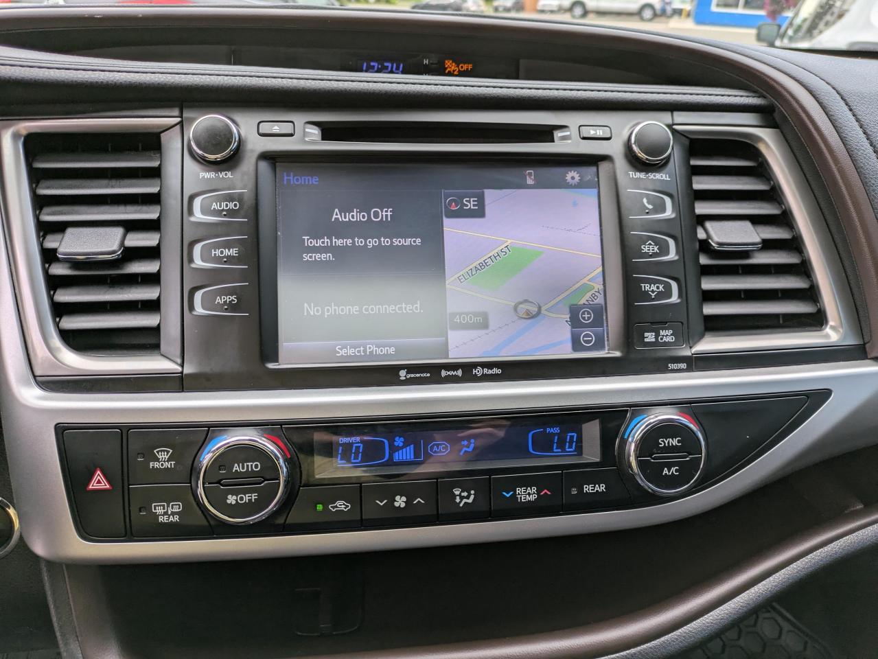 2019 Toyota Highlander XLE  AWD V6 Photo