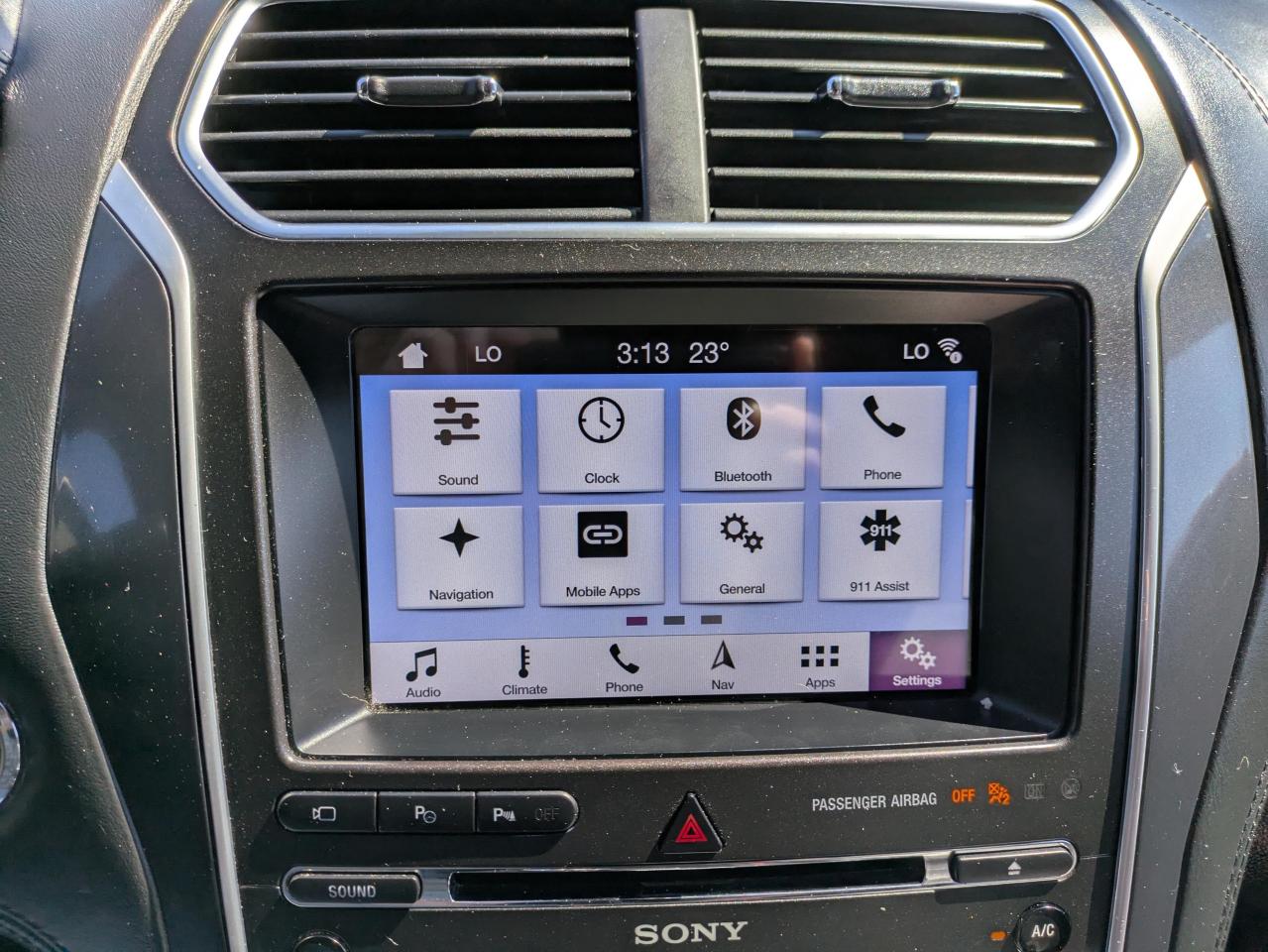 2017 Ford Explorer 4WD 4DR PLATINUM Photo