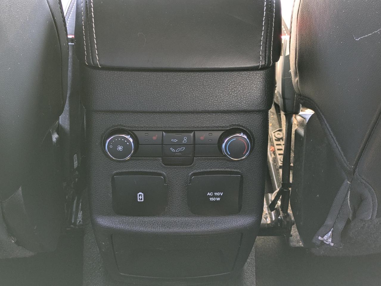 2017 Ford Explorer 4WD 4DR PLATINUM Photo