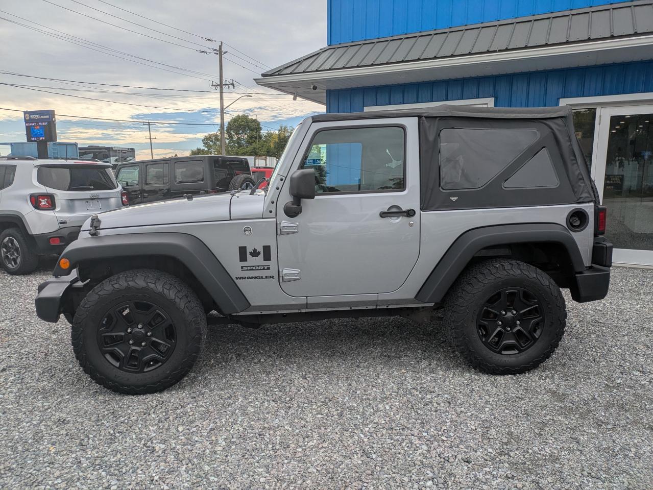 2017 Jeep Wrangler Sport 4WD Photo