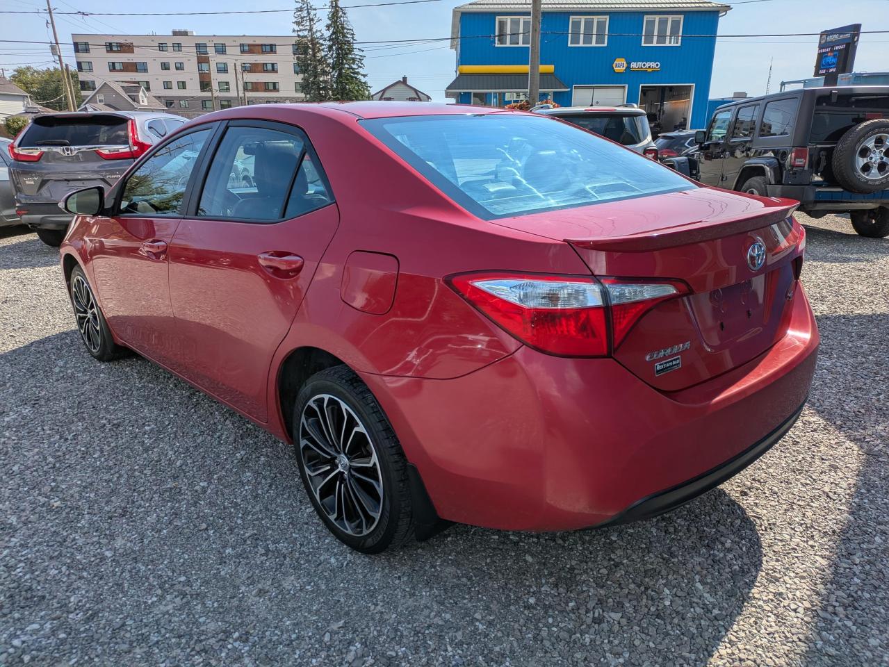 2014 Toyota Corolla S CVT Photo2