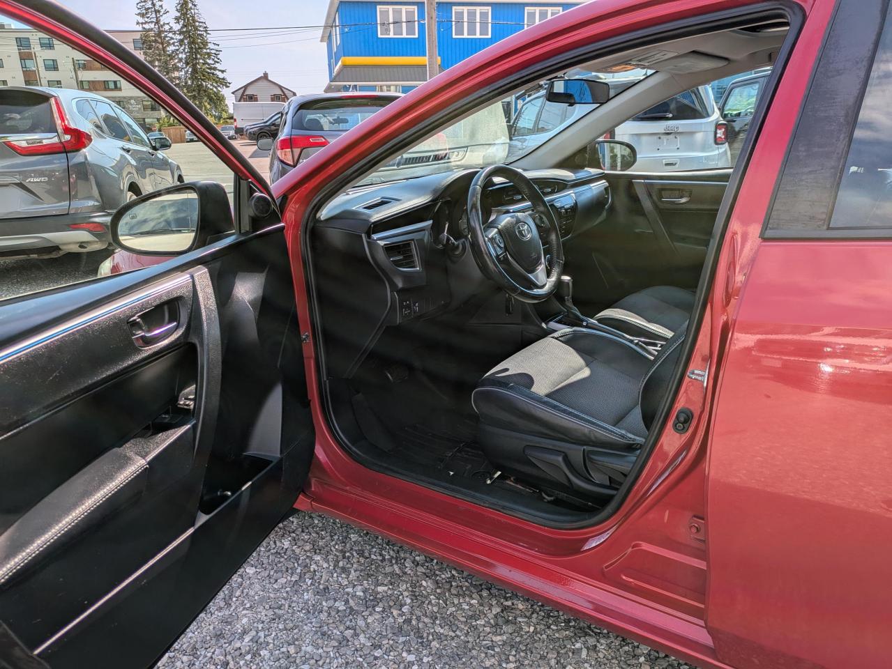 2014 Toyota Corolla S Photo