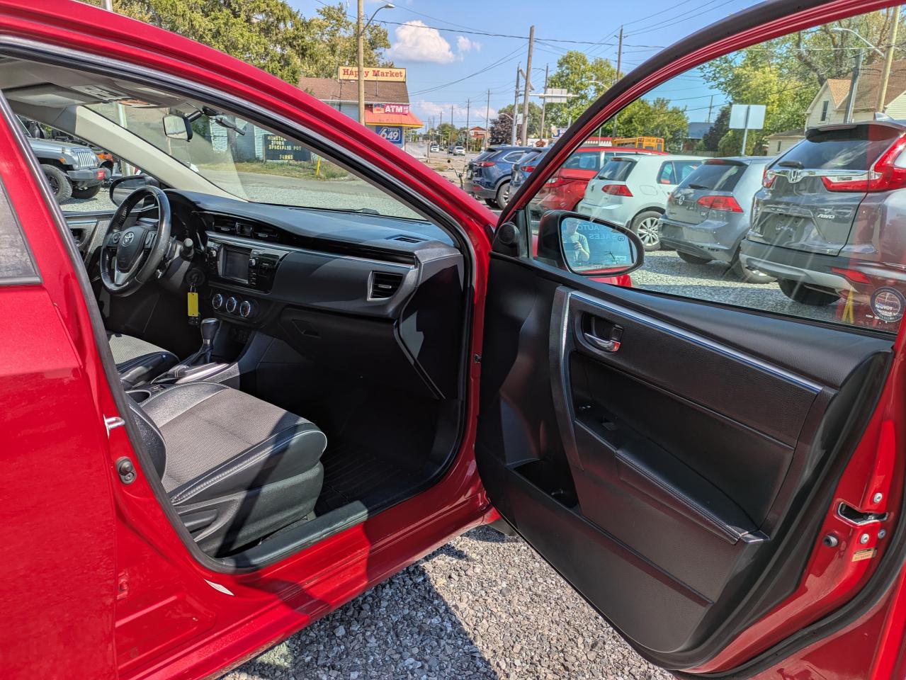 2014 Toyota Corolla S CVT Photo