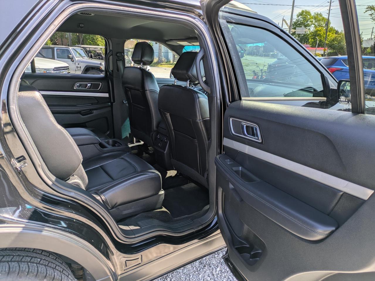 2017 Ford Explorer 4WD 4dr XLT Photo