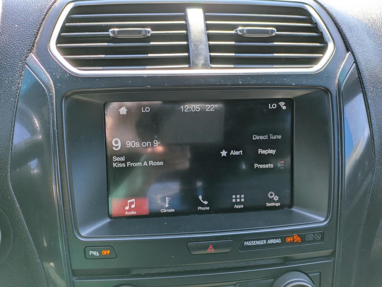 2017 Ford Explorer 4WD 4dr XLT Photo