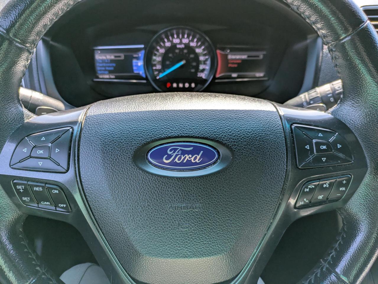 2017 Ford Explorer 4WD 4dr XLT Photo